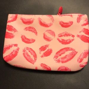 Ipsy pink kiss makeup bag